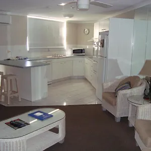*** Aparthotel Grosvenor Beachfront Surfers Paradise Australia